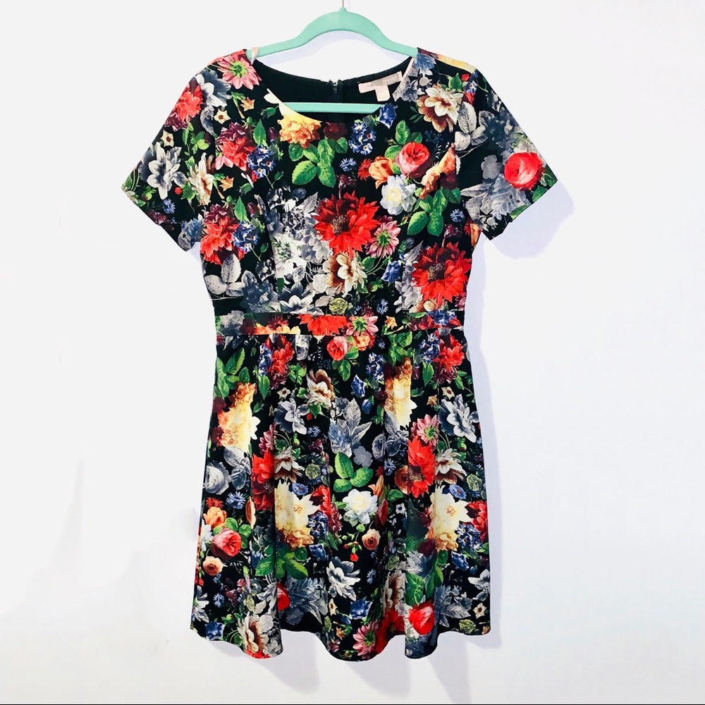 F21 Black Dark Floral Print Skater Dress